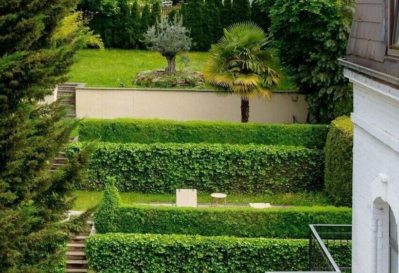 בית מלון כפרי De France Wiesbaden City