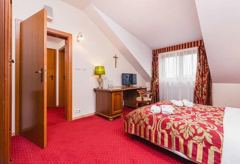 בית מלון כפרי Domus Mater