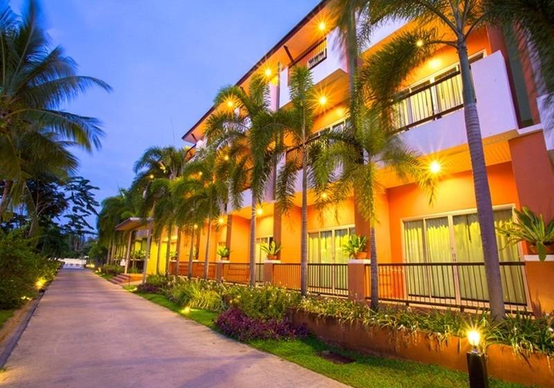 هتل Eastiny Resort & Spa