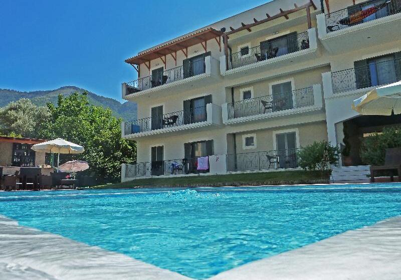 Eleana Boutique Hotel & Blue Infinity