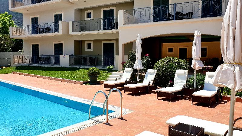 Eleana Boutique Hotel & Blue Infinity