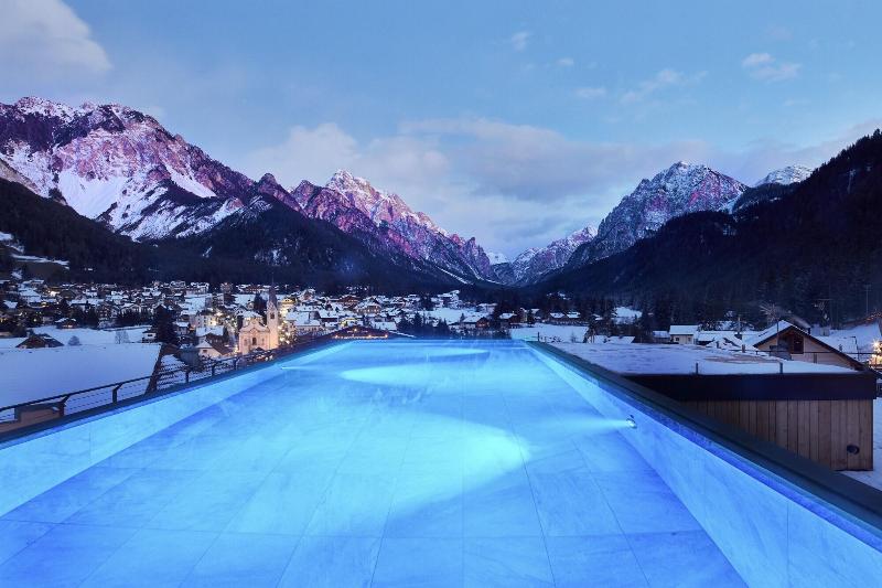 Hotel Excelsior Dolomites Life Resort