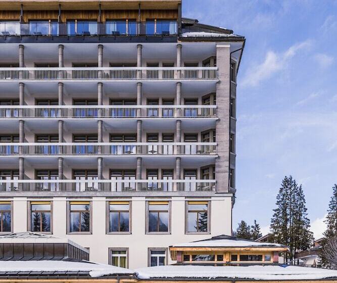 ホテル Altein Arosa