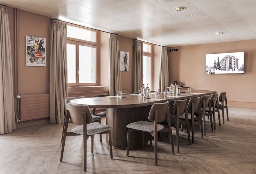 ホテル Altein Arosa