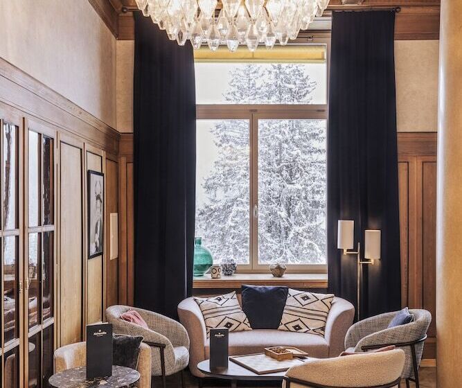 ホテル Altein Arosa