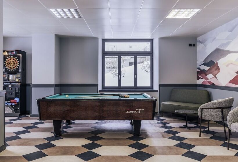 ホテル Altein Arosa