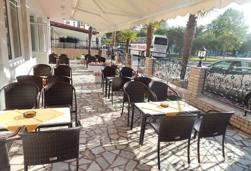 Отель Gold Stern