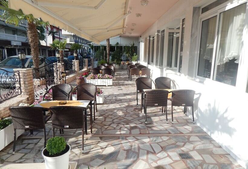 Отель Gold Stern