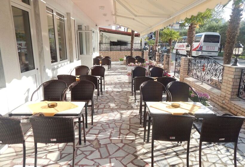 Отель Gold Stern