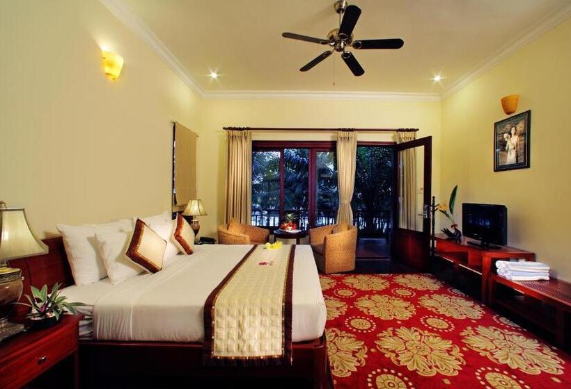 هتل Golden Coast Resort & Spa