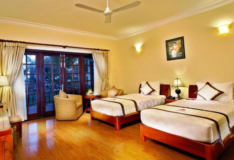 هتل Golden Coast Resort & Spa