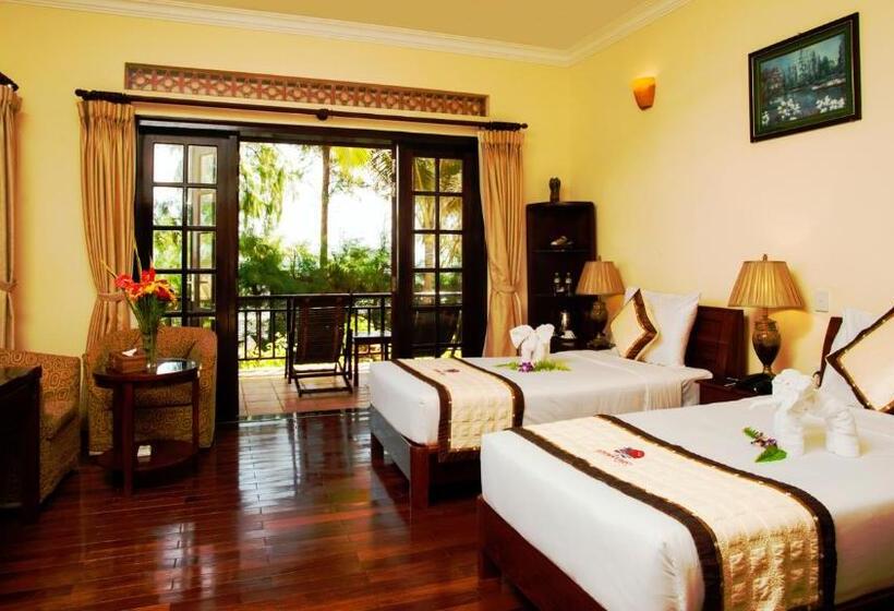 هتل Golden Coast Resort & Spa