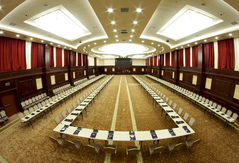 فندق Golden Palace Tsakhkadzor