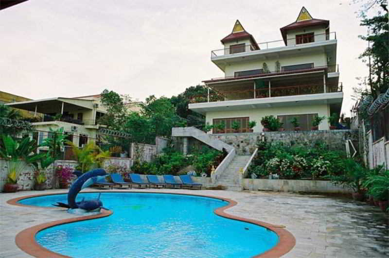 酒店 Golden Rooster Resort