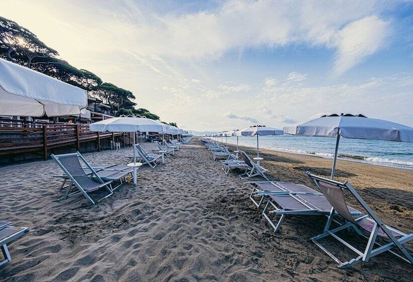 ホテル Golfo Del Sole Holiday Resort