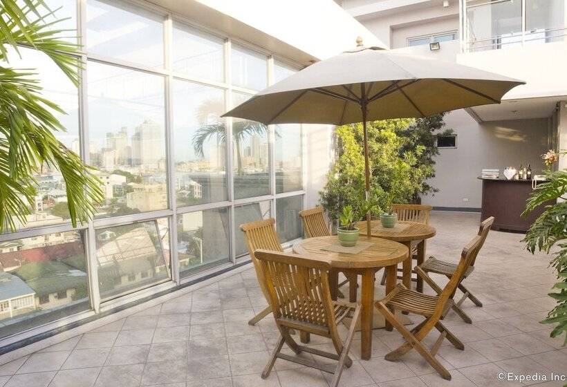 هتل Herald Suites Solana