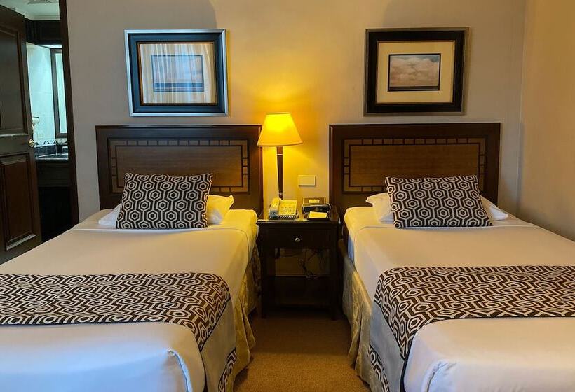 هتل Herald Suites Solana