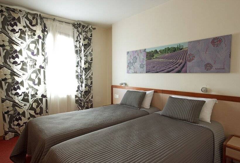 ホテル Hôtel Côté Ventoux