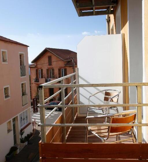 Отель Hôtel Méditerranée