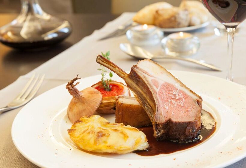 Отель Hôtel Valvignes Colmar Hautkoenigsbourg,the Originals Relais