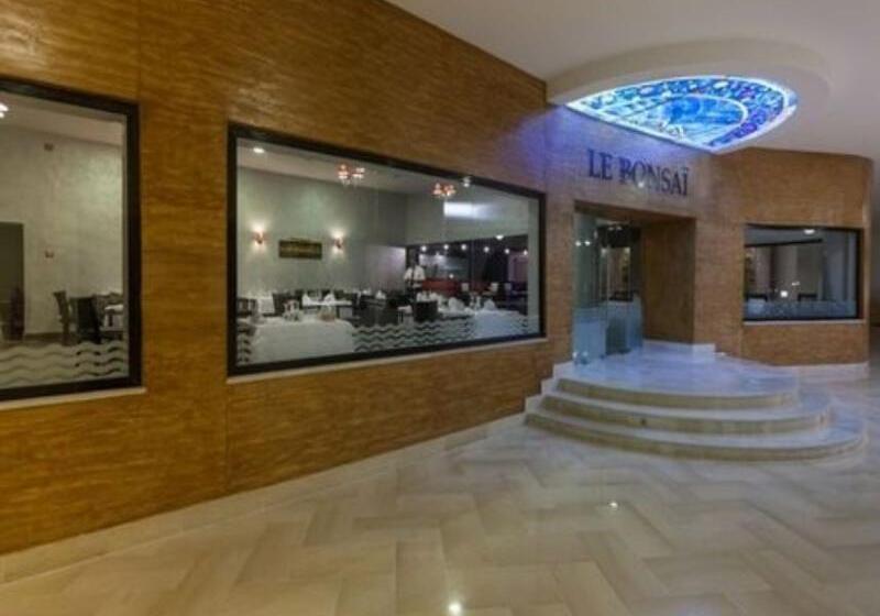 Отель Khayam Garden Beach Resort & Spa