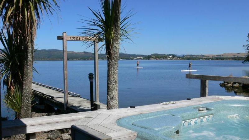 Отель Koura Lodge