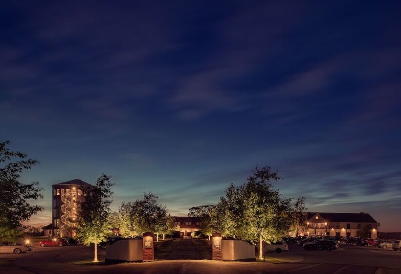 בית מלון כפרי L Mossbylund