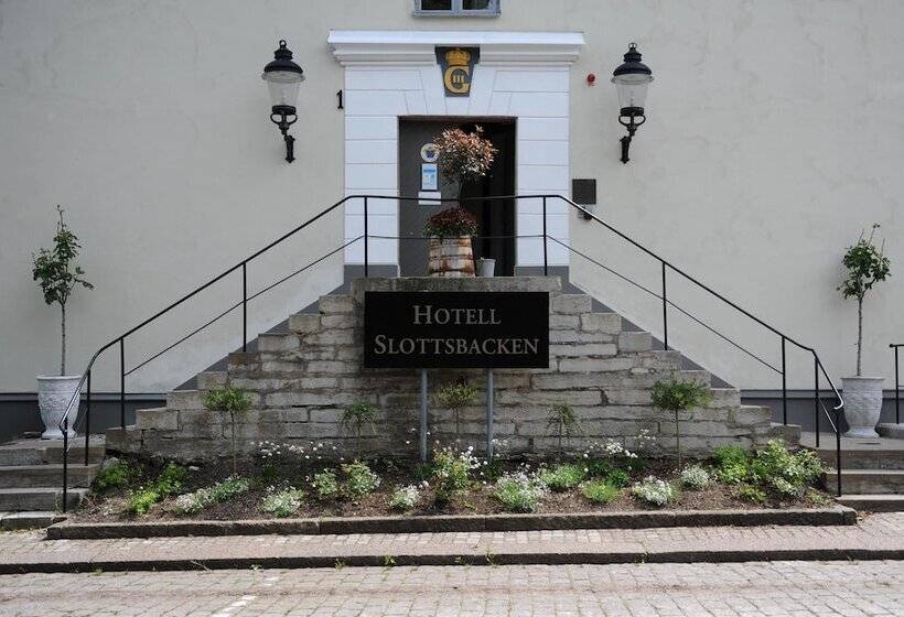 Отель L Slottsbacken