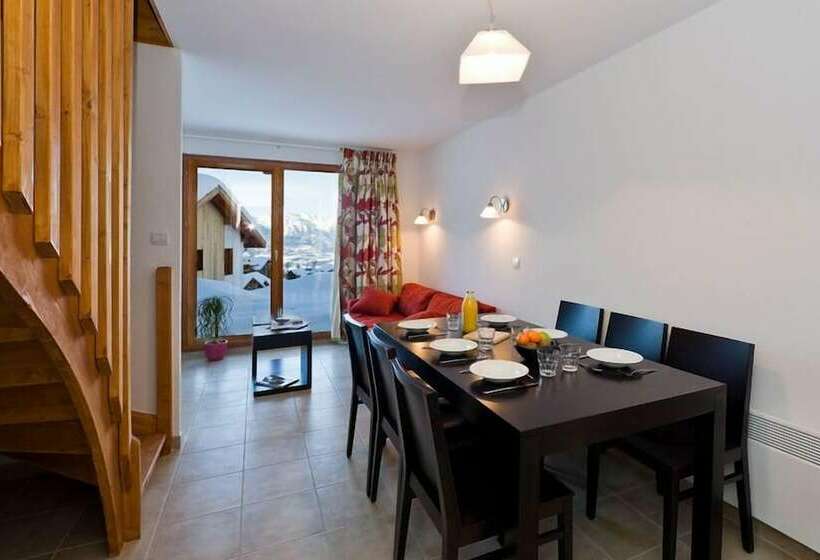 فندق La Combe D Or