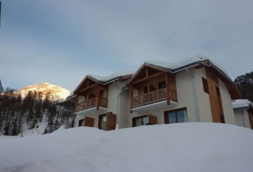 فندق La Combe D Or