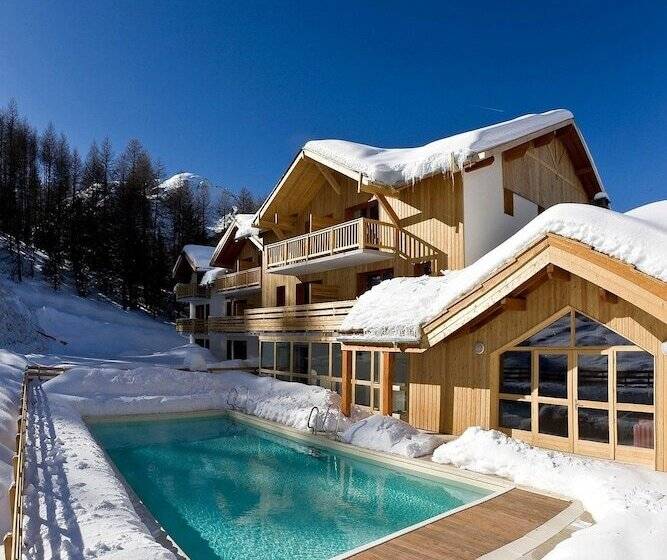 فندق La Combe D Or