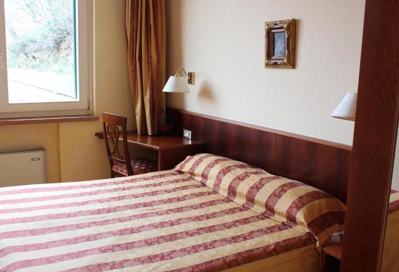 בית מלון כפרי La Dolce Vita