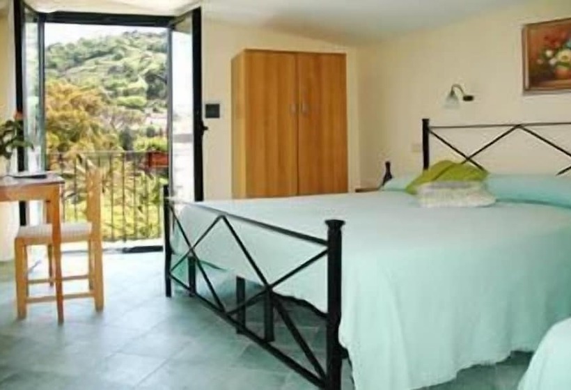 Отель La Pergola