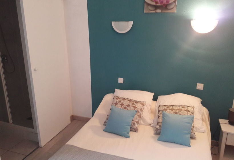 Отель La Tour De L'horloge