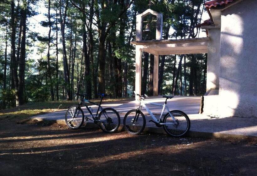 호텔 Lagadia 4 Seasons