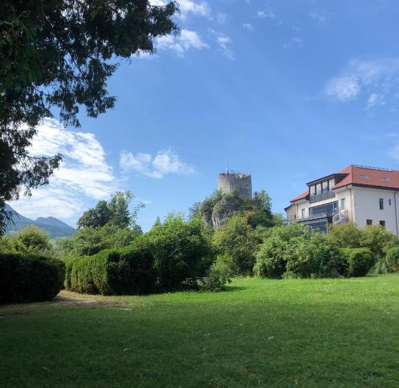 فندق Les Afforets