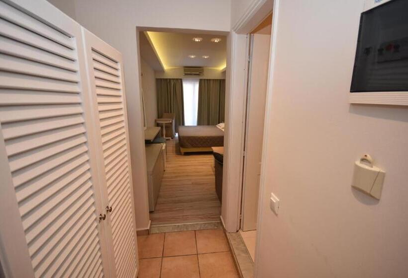 Отель Callisto Beach