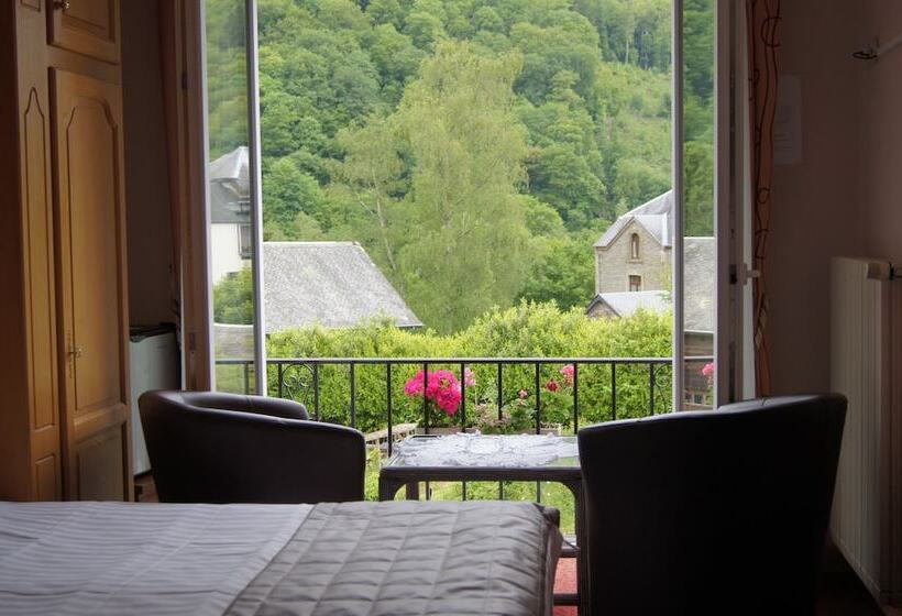 호텔 Logis Beau Séjour