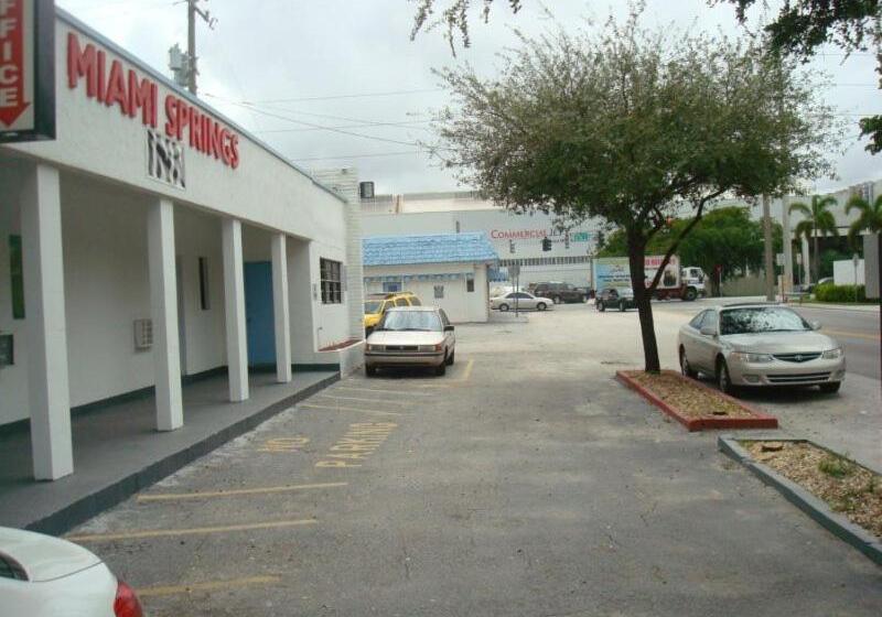 ホテル Miami Springs Inn