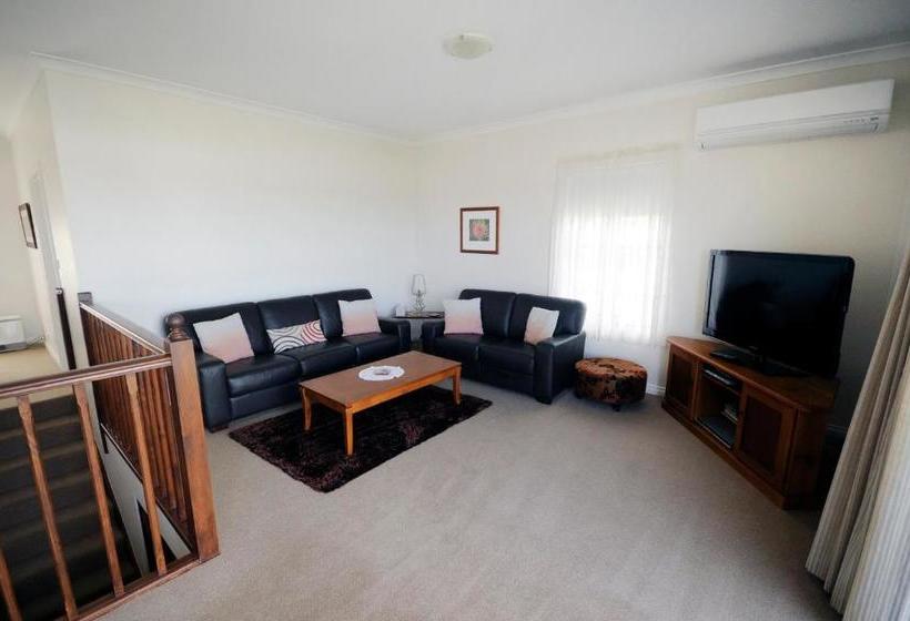 ホテル My Place Accommodation Albany