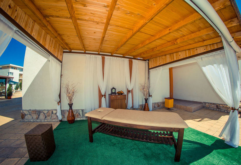 فندق Nessebar Fort Club