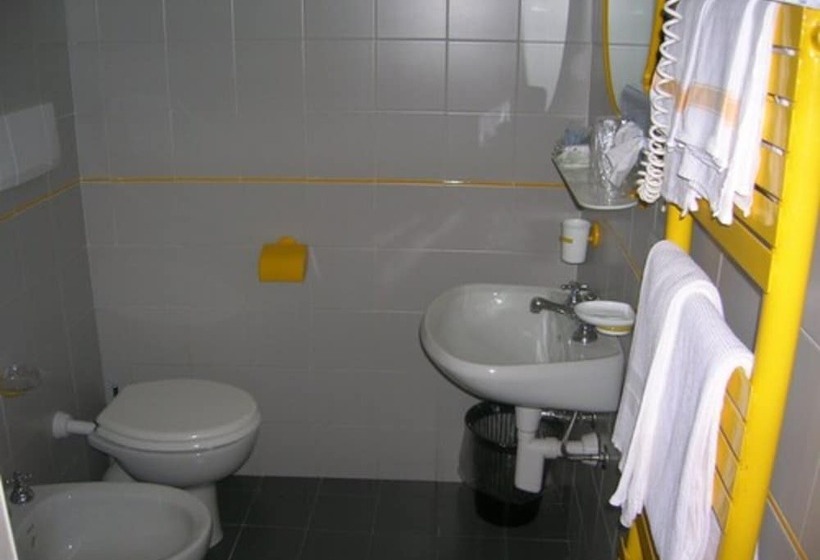 בית מלון כפרי Nido D'aquila