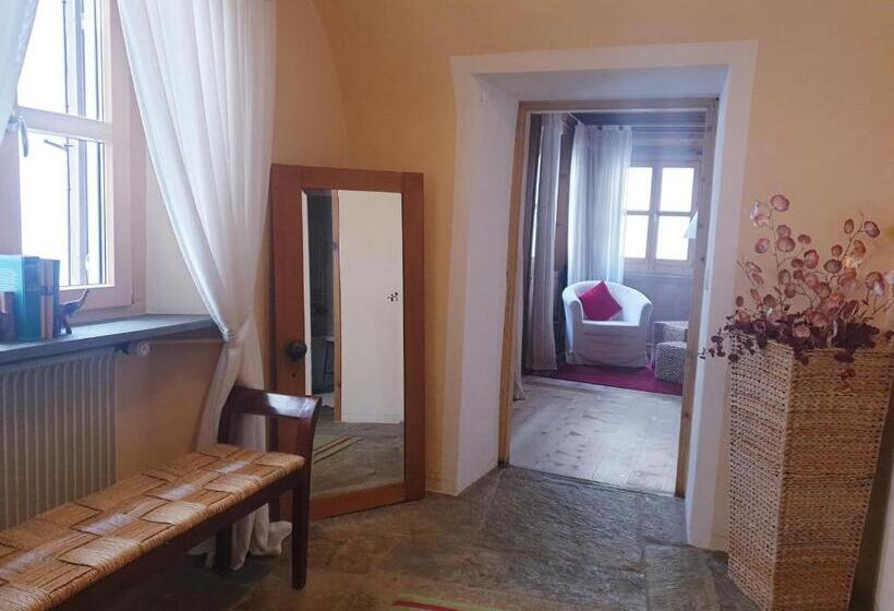 Отель Palazzo Mysanus Samedan