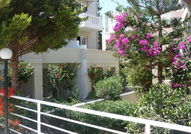 Отель Pelagia Bay