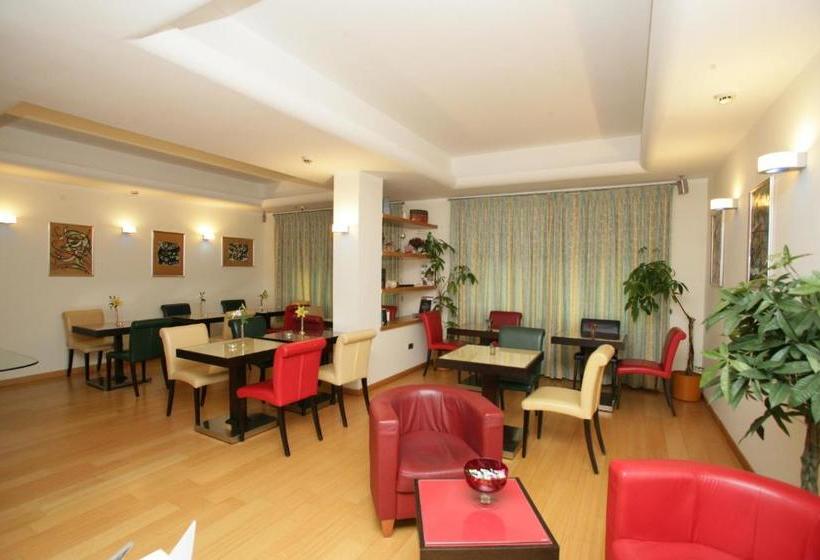 Отель Piazza Marconi