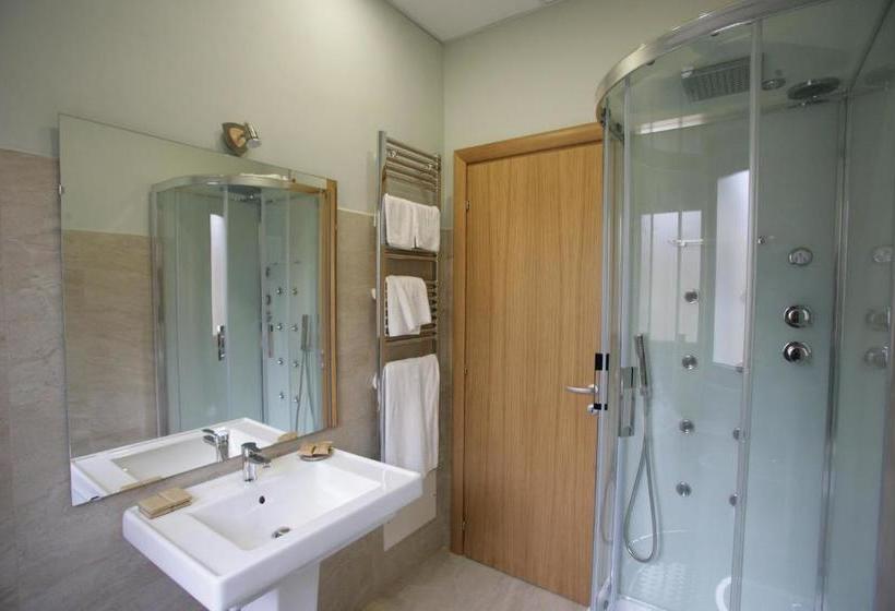 Отель Piazza Marconi