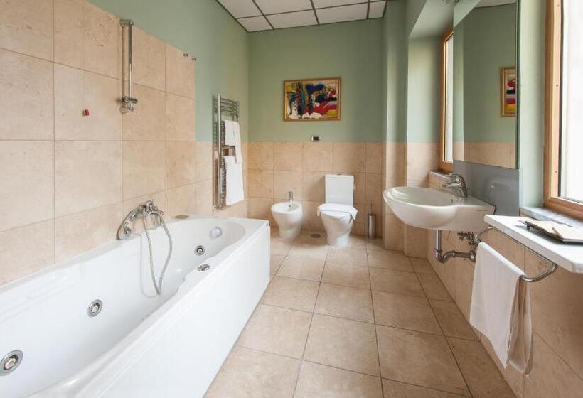 Отель Piazza Marconi