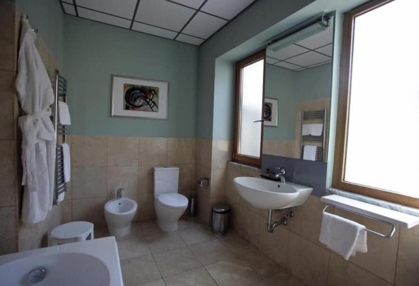 Отель Piazza Marconi