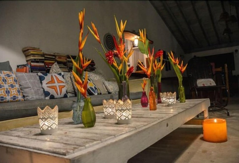 ホテル Pousada Jacarandá