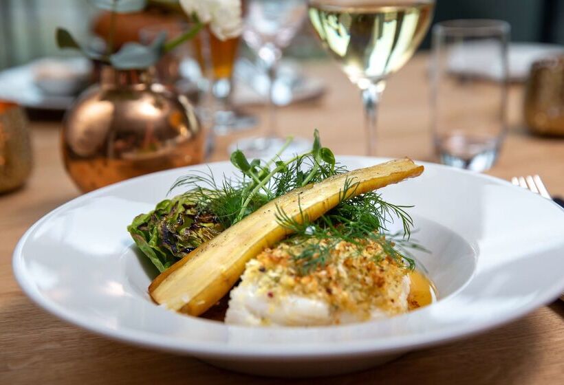 Отель Best Western Plus Park City Lund